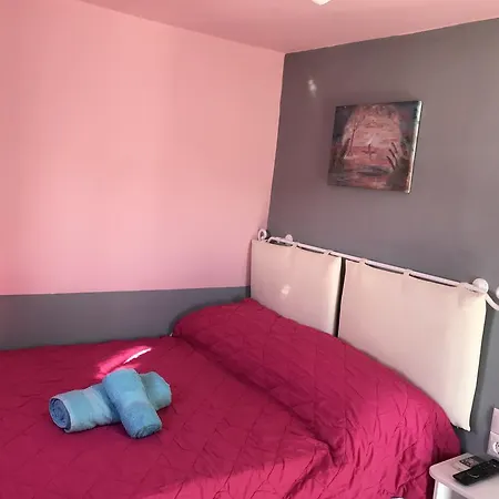 게스트하우스 Fraskoula's Town