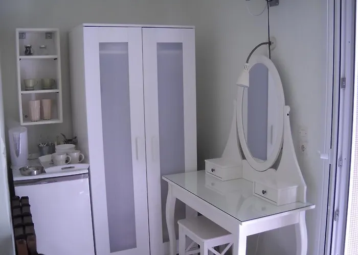 Fraskoula's Town Gasthof 2*